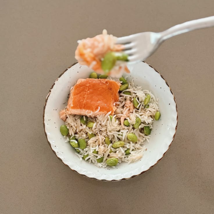 Salmon, Rice and Edamame Bowl