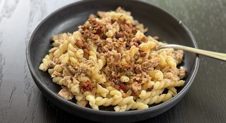 Easy Lemon Tuna Pasta